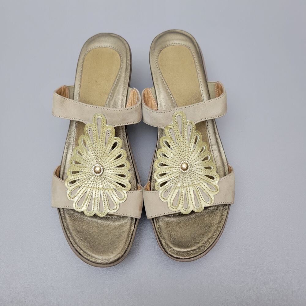 Naot Women's Beige Slide Sandals with Gold Sunburst Accent